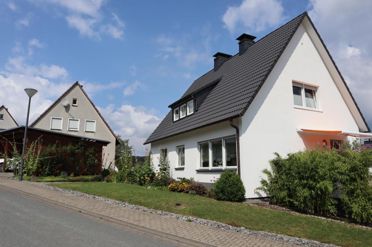 Ferienwohnung Dicke Linde Schmallenberg Luaran gambar